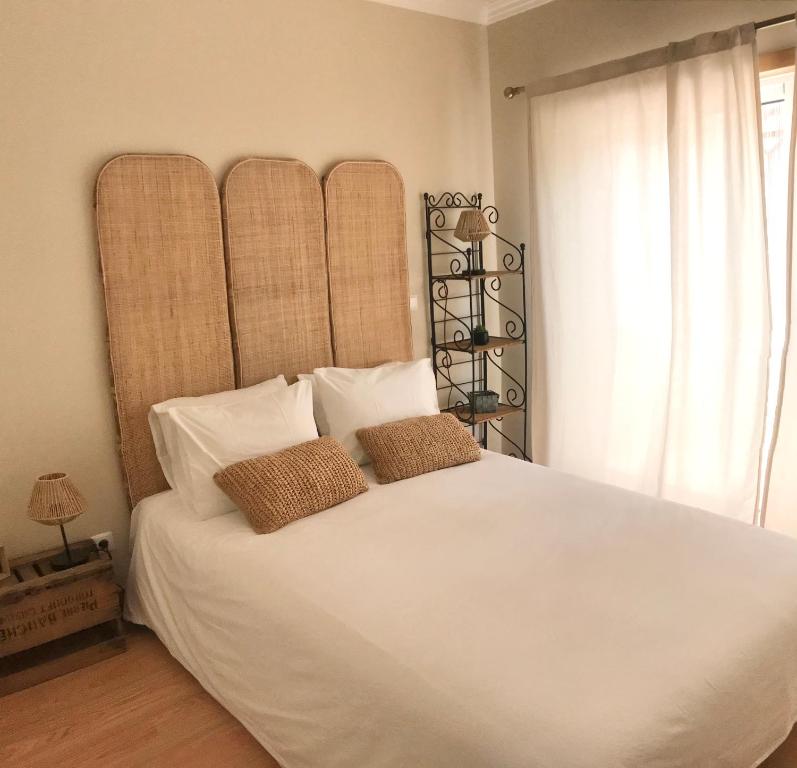 Cosy room with bathroom and private access room 1